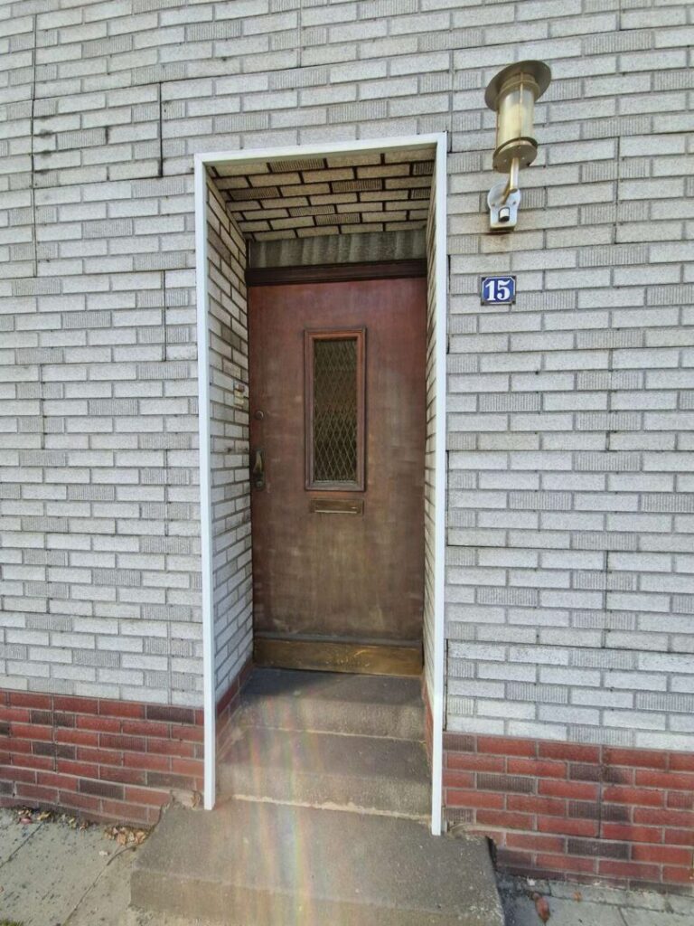 Eingang Vorderhaus