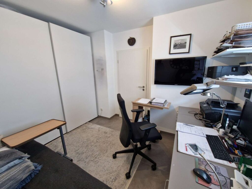 Home-Office