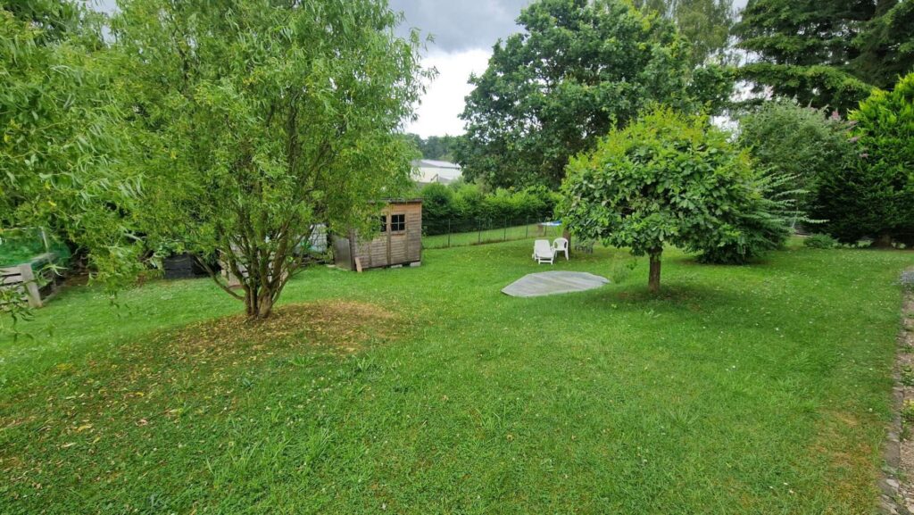 Weitläufiger Garten